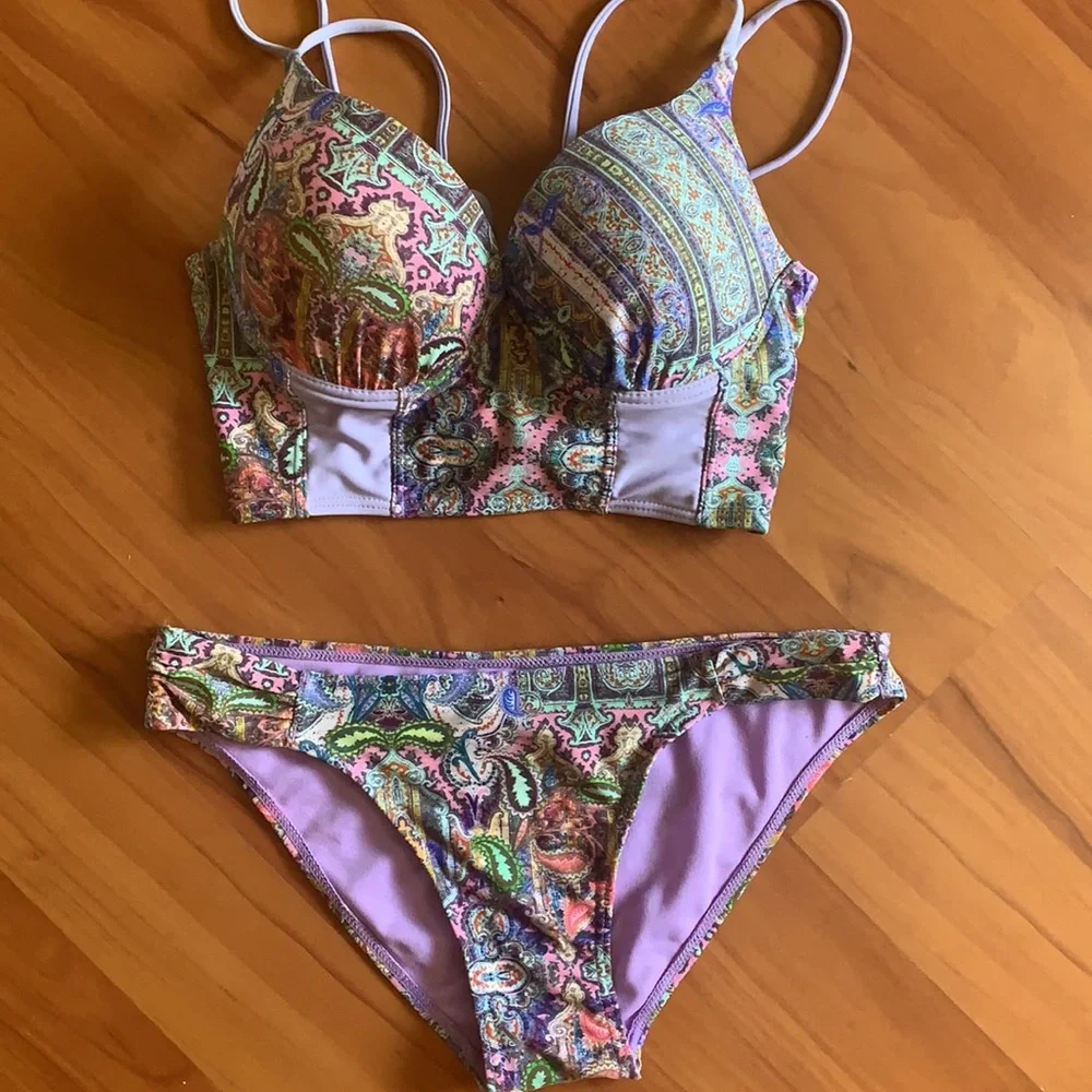 Paisley Print Bikini Set - Picture 3 of 9